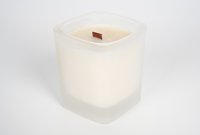 Square Frosted Glass Wooden Wick Glass Jar Candle