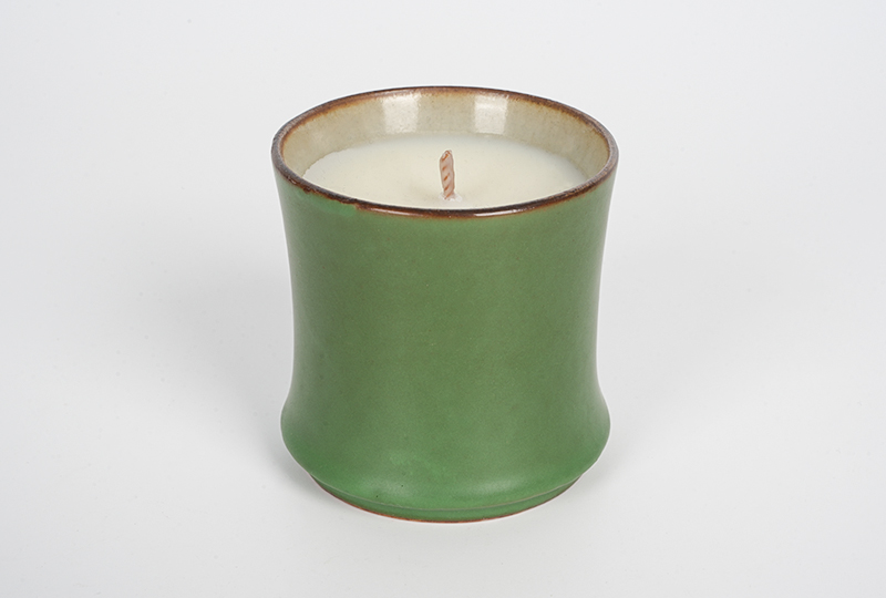 Matte Green Single-Wick Ceramic Jar Candle